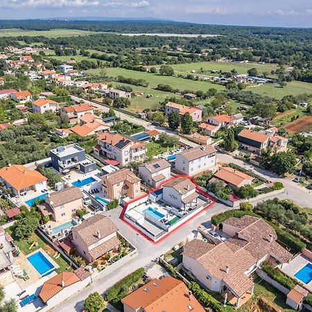 Casa Tara Three-Bedroom Holiday Home Pula Luaran gambar