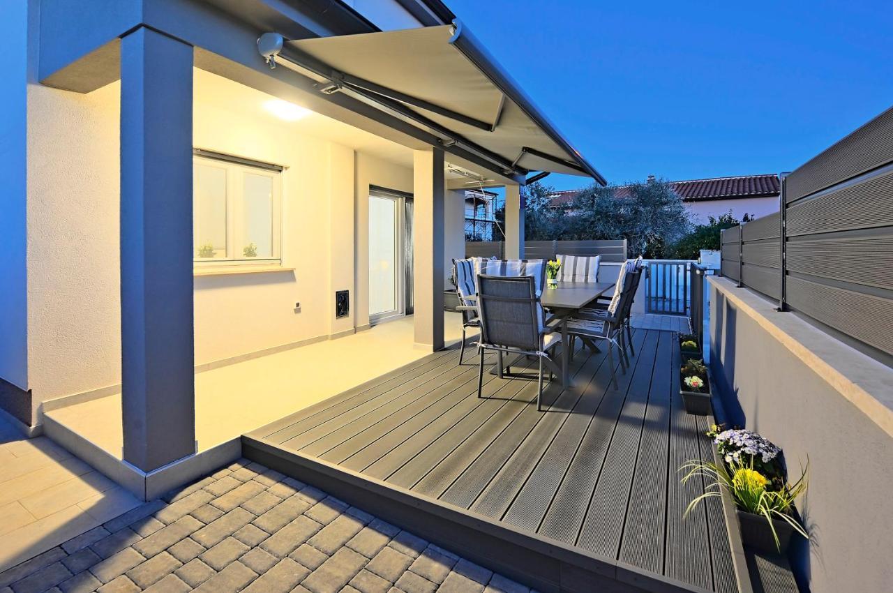 Casa Tara Three-Bedroom Holiday Home Pula Luaran gambar
