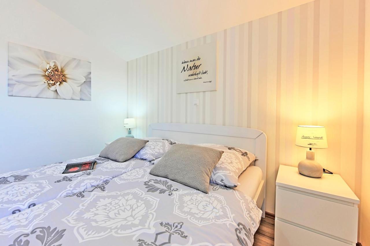 Casa Tara Three-Bedroom Holiday Home Pula Luaran gambar